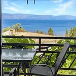 Appartement Andromaches Family Balcony Achílleion